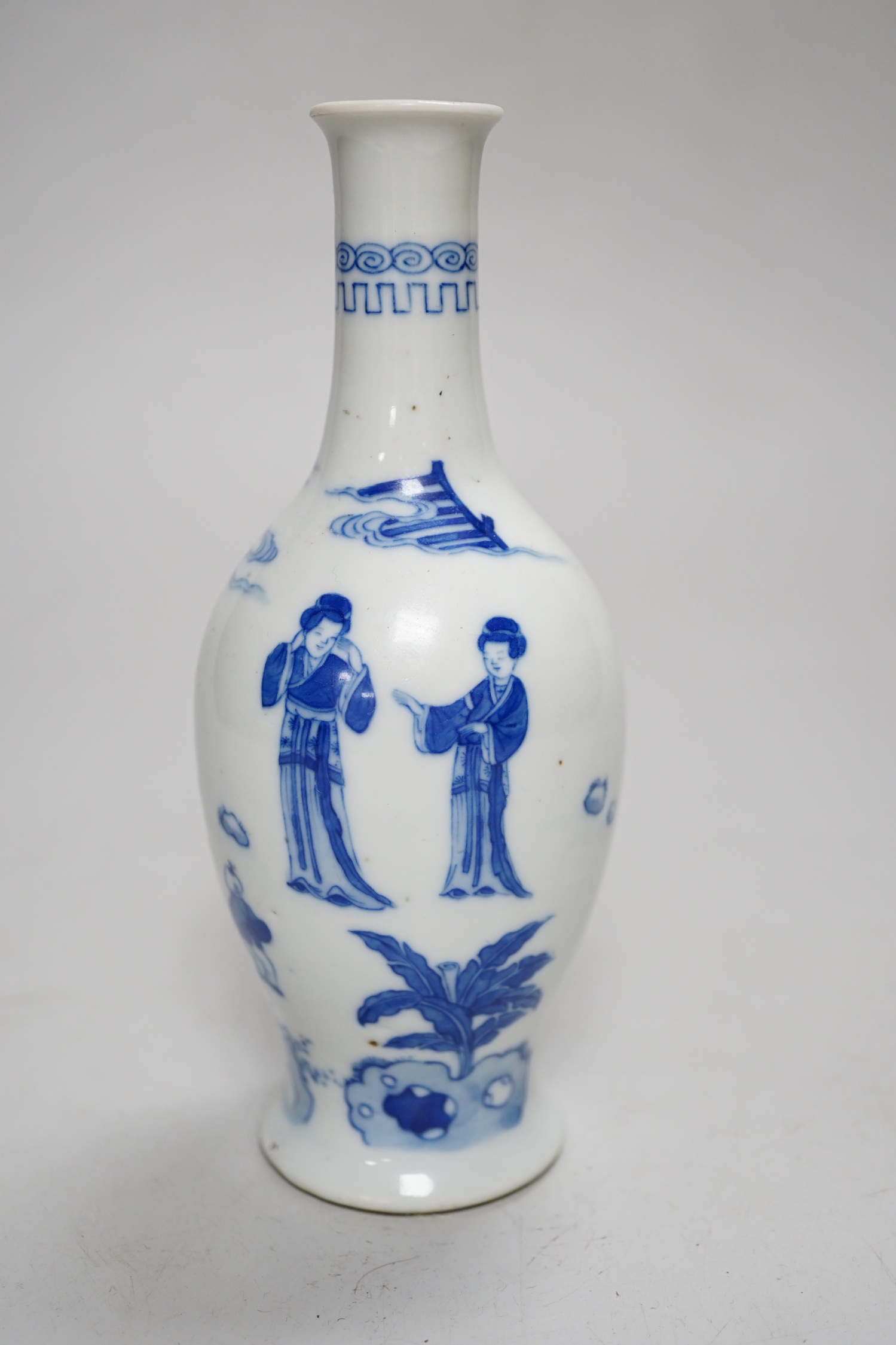 A small Chinese blue and white bottle vase, 17cm high